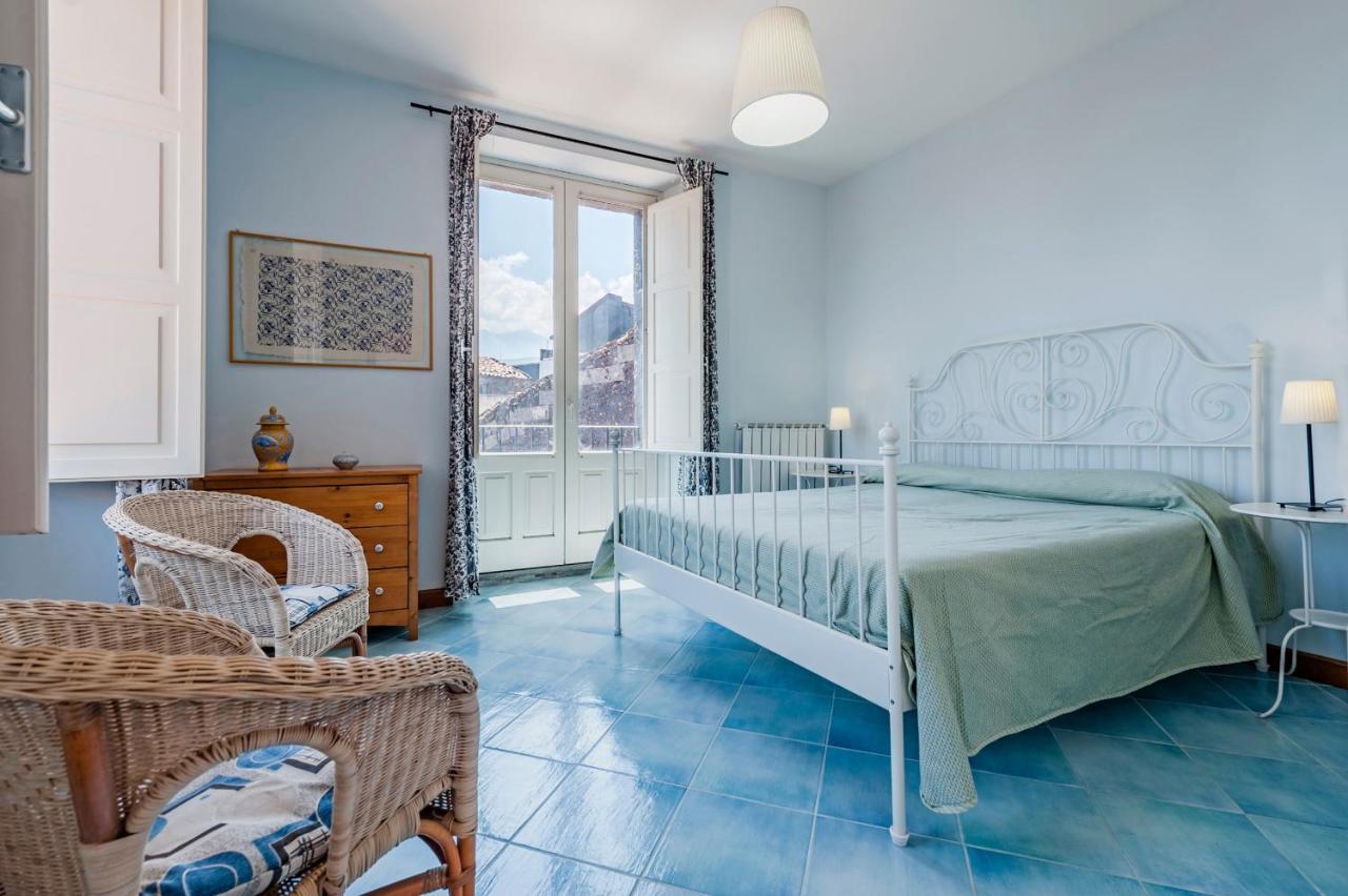 Gli Iris Apartments By Wonderful Italy Linguaglossa Ngoại thất bức ảnh